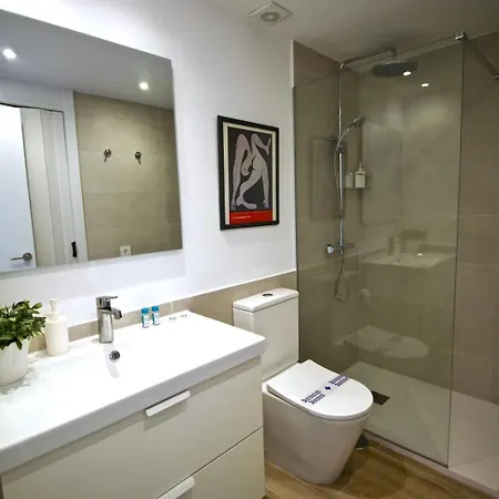Apartment 1-bedroom With Spectacular Marina & Sea Views In Marbella